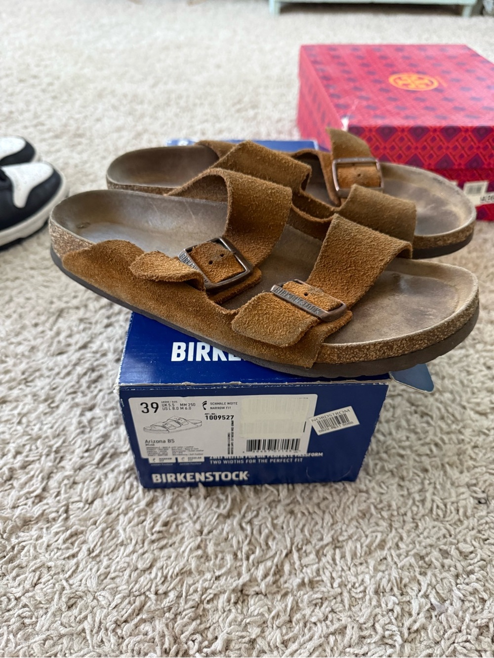 Birkenstock 
Arizona Suede Sandals in Chestnut Brown